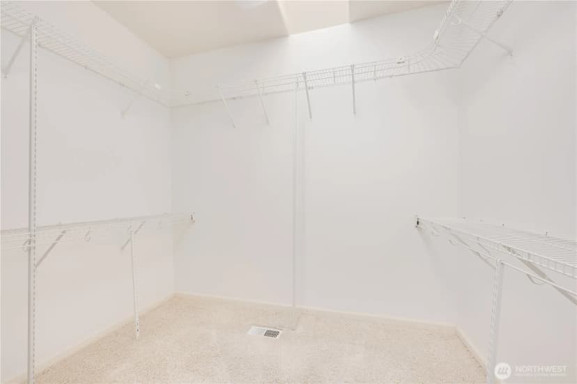Property photo for 17340 Maple Lane, La Conner photo 16