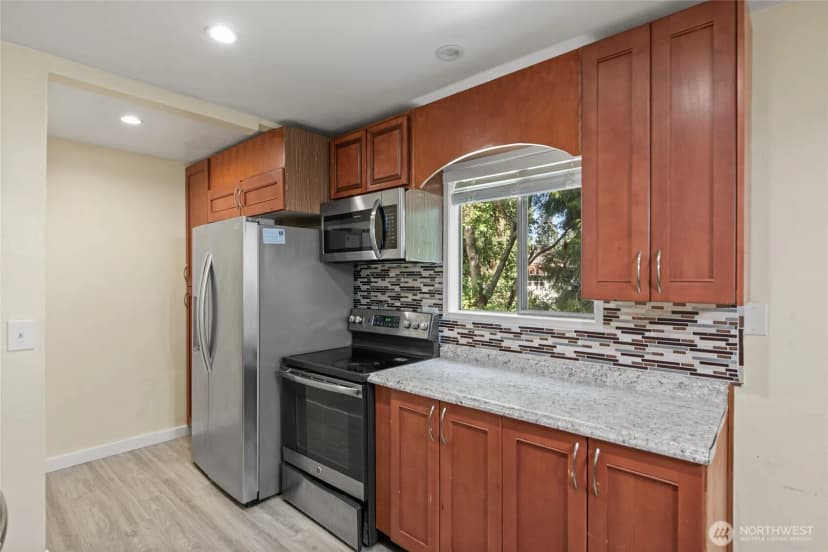 Property photo for 10606 68th Place S, Seattle photo 7