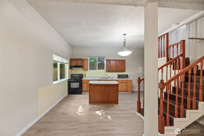Property photo for 10606 68th Place S, Seattle photo 20
