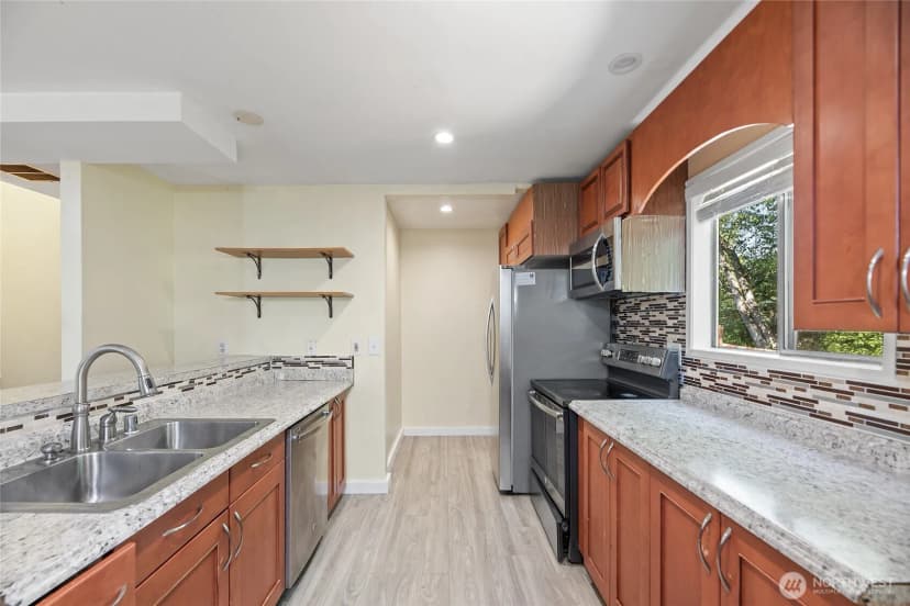 Property photo for 10606 68th Place S, Seattle photo 8