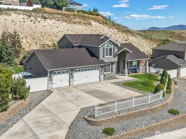 Property photo for 1255 Wheatridge Drive, East Wenatchee photo 3