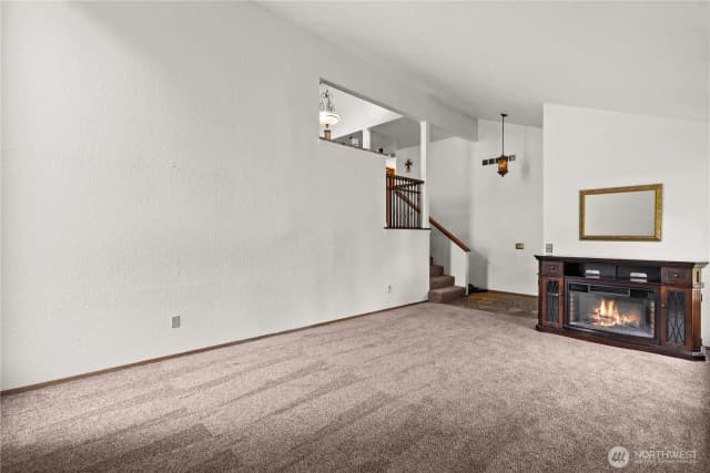 Property photo for 3710 104th Place Se, Everett photo 4
