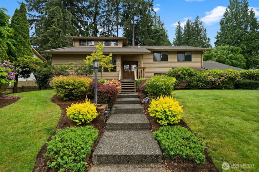 Property photo for 3710 104th Place Se, Everett