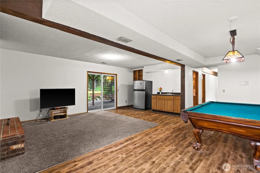 Property photo for 3710 104th Place Se, Everett photo 17