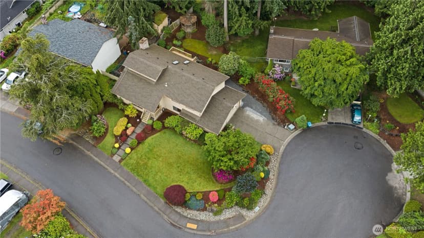 Property photo for 3710 104th Place Se, Everett photo 32