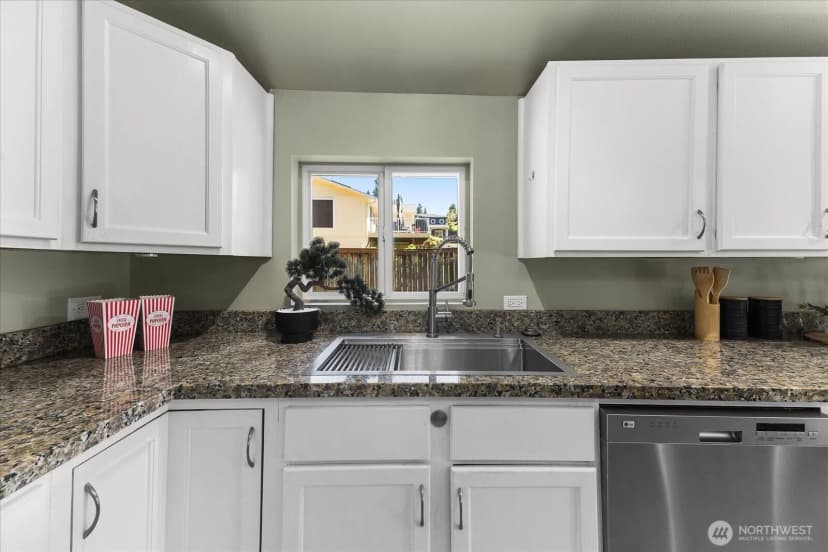 Property photo for 22320 93rd Place W, Edmonds photo 19