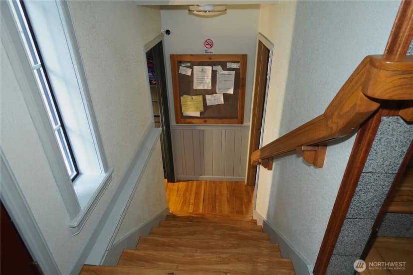 Property photo for 24403 224th Avenue Se, Maple Valley photo 21