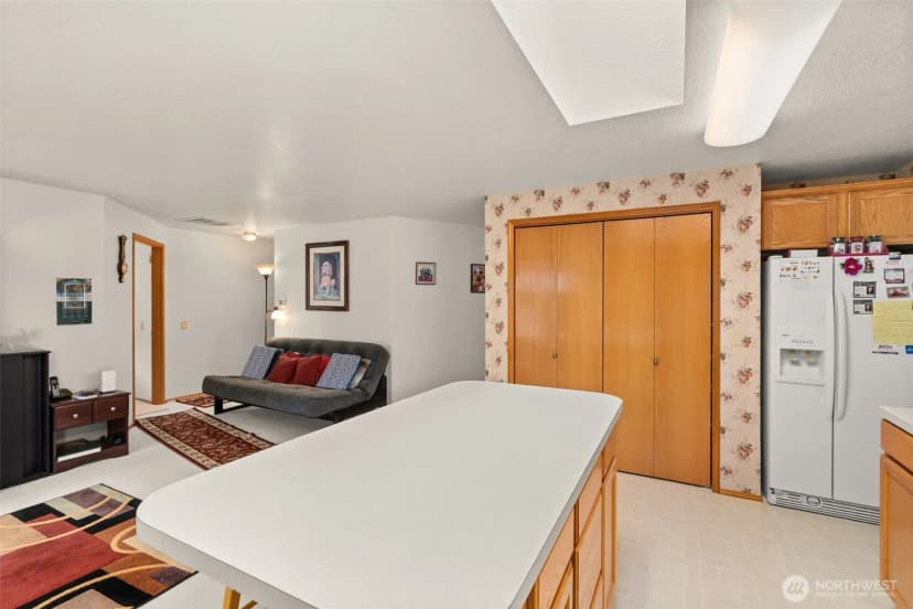 Property photo for 2816 Colonial Drive, Centralia photo 9