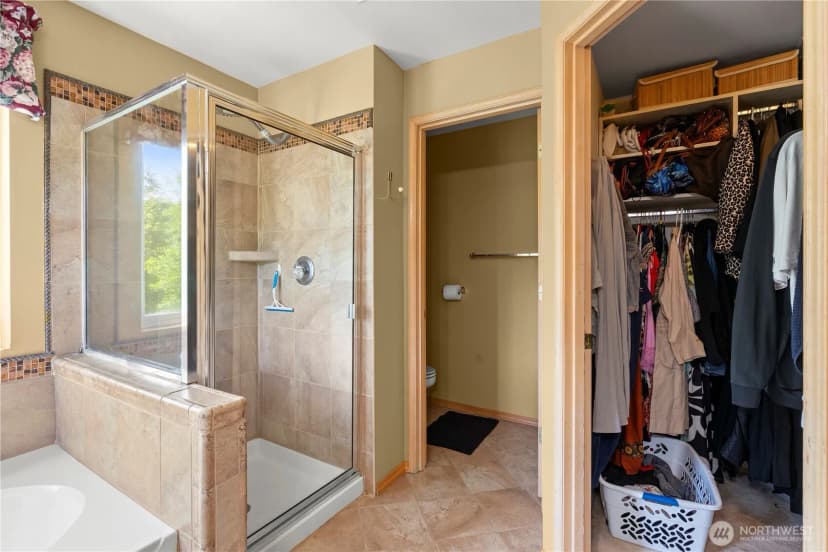 Property photo for 34940 7th Avenue Sw, Federal Way photo 27