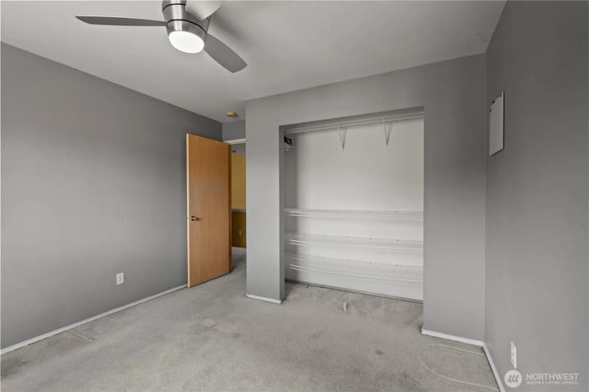 Property photo for 34940 7th Avenue Sw, Federal Way photo 15