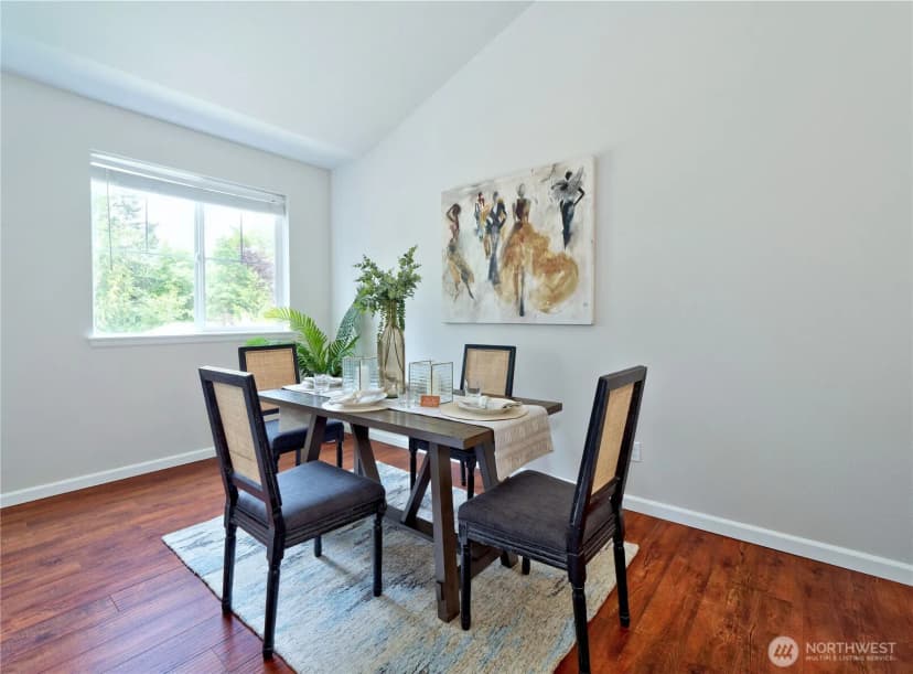 Property photo for 1808 Pierce Avenue Ne, Renton photo 9