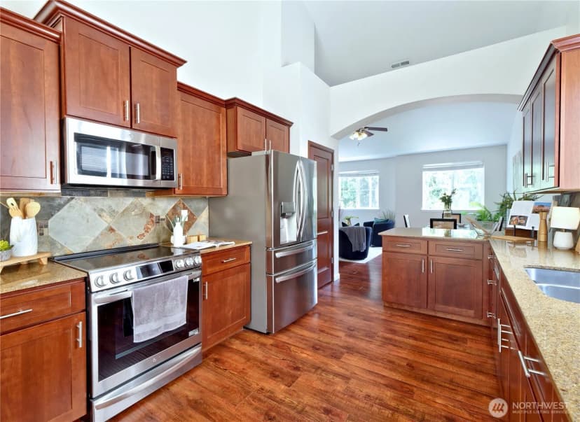 Property photo for 1808 Pierce Avenue Ne, Renton photo 10