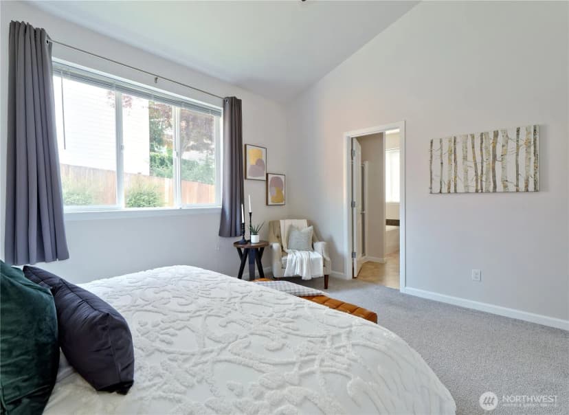 Property photo for 1808 Pierce Avenue Ne, Renton photo 16
