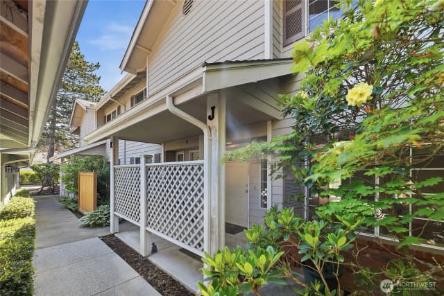 Property photo for 19620 80th Avenue W #j, Edmonds