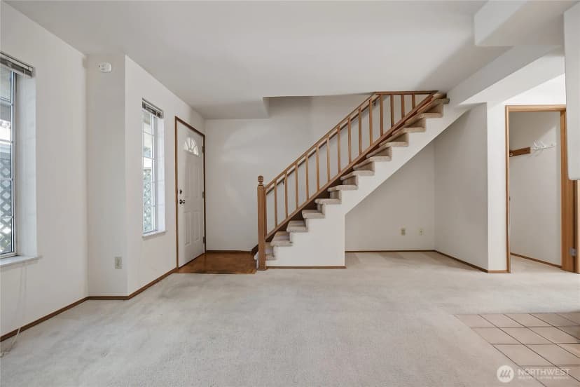 Property photo for 19620 80th Avenue W #j, Edmonds photo 10