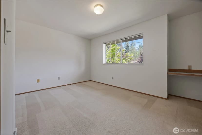 Property photo for 19620 80th Avenue W #j, Edmonds photo 18