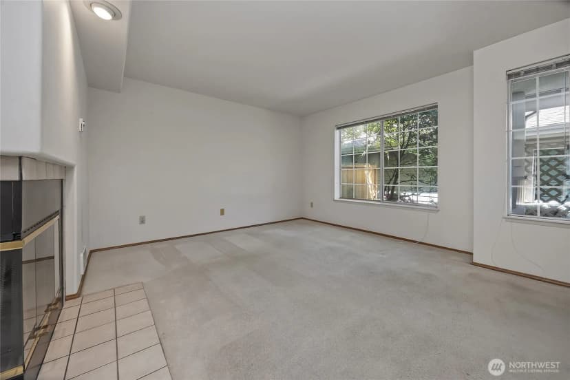 Property photo for 19620 80th Avenue W #j, Edmonds photo 9