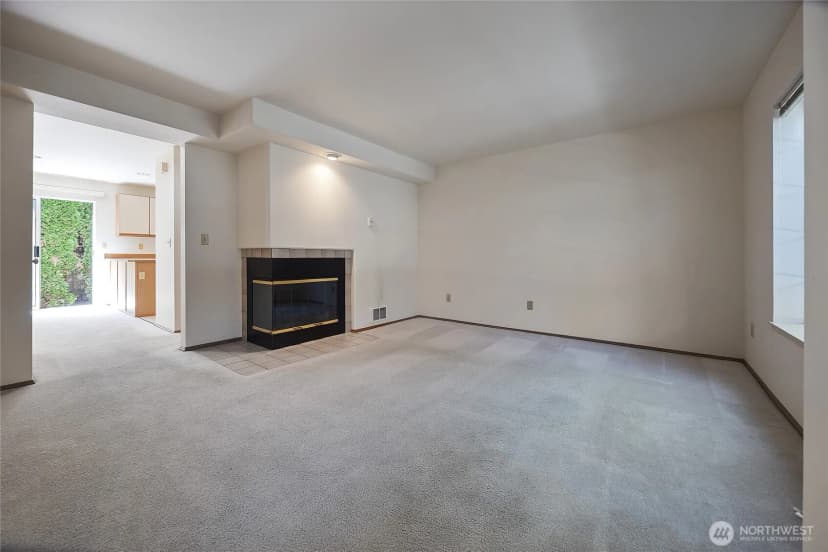 Property photo for 19620 80th Avenue W #j, Edmonds photo 8