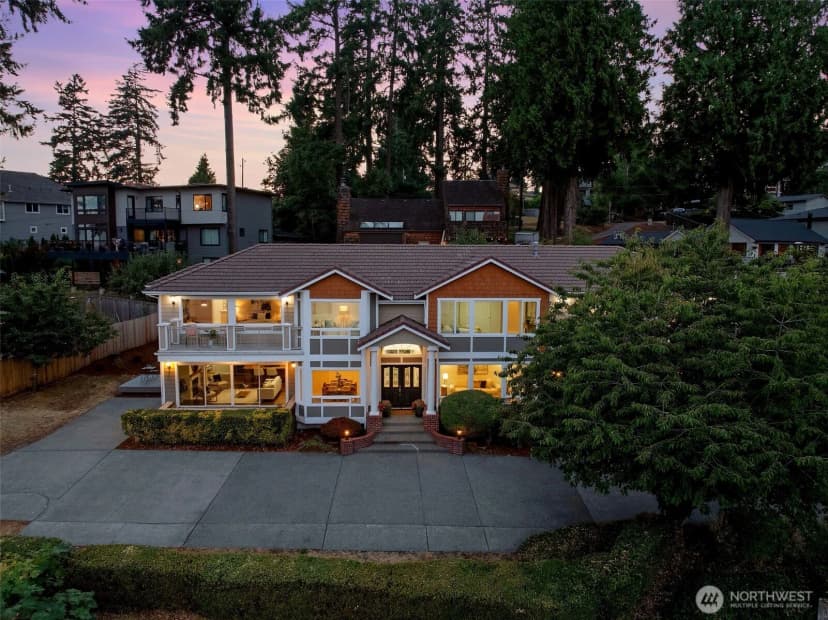 Property photo for 8338 Ne Juanita Drive, Kirkland photo 35