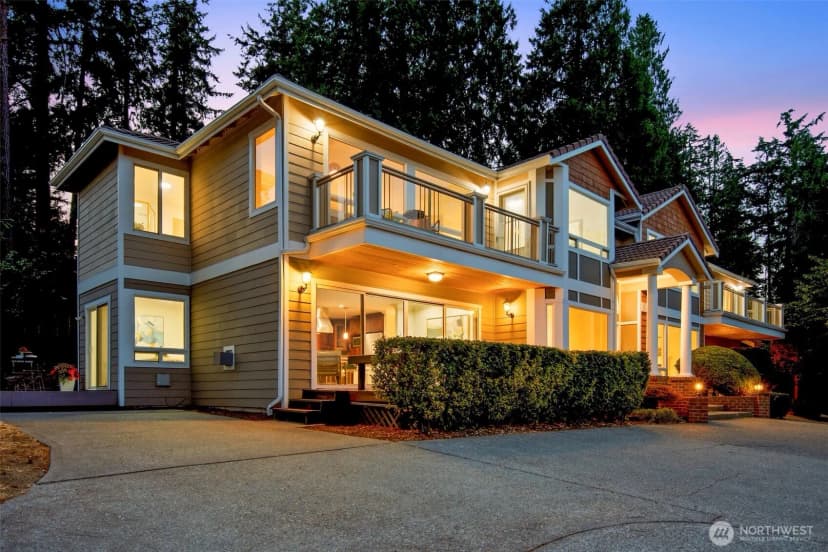 Property photo for 8338 Ne Juanita Drive, Kirkland photo 33
