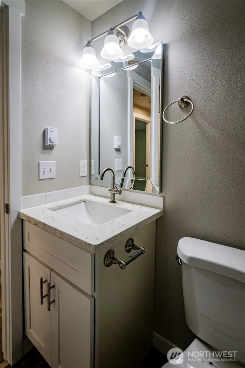 Property photo for 5027 Sleater Kinney Road Ne, Olympia photo 12