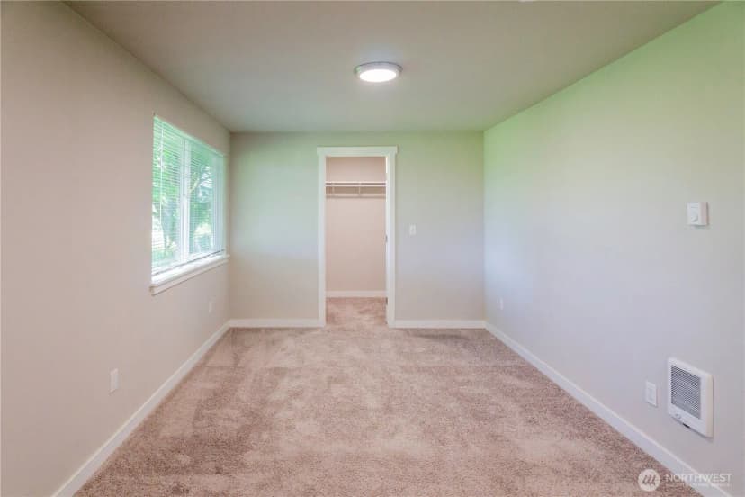 Property photo for 5027 Sleater Kinney Road Ne, Olympia photo 19
