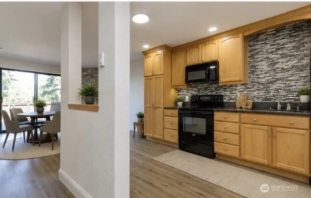 Property photo for 25014 Lake Fenwick Rd #28, Kent photo 3