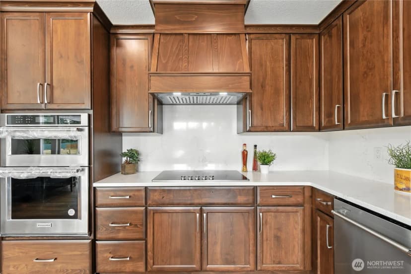 Property photo for 121 Gassman Road, Castle Rock photo 11