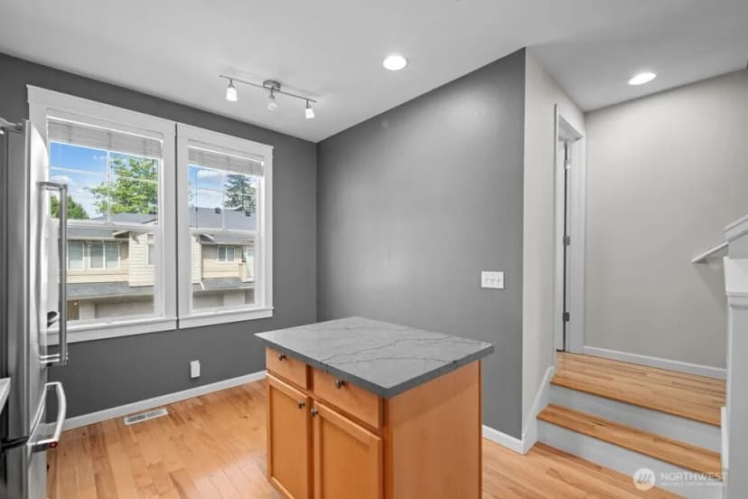 Property photo for 15325 Se 155th Place #q5, Renton photo 18