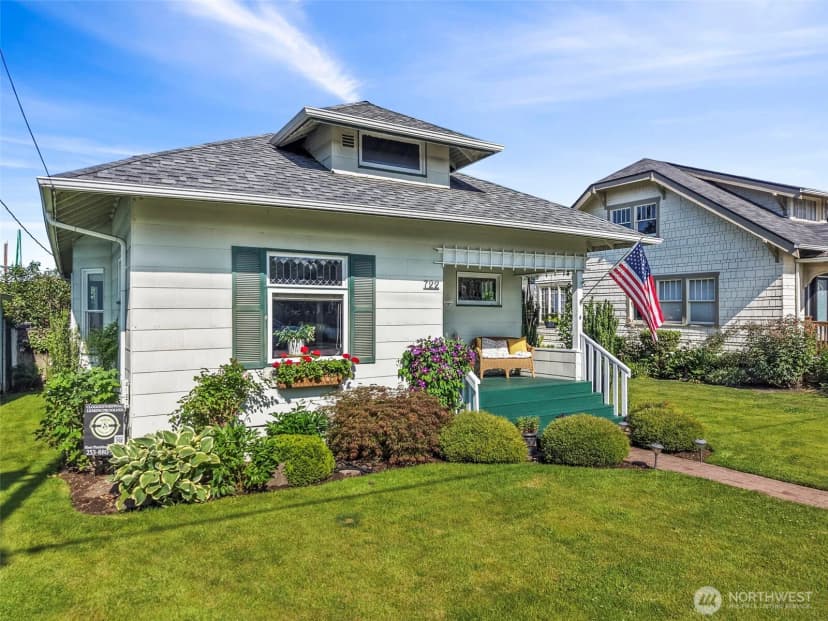 Property photo for 722 Alder Avenue, Sumner photo 2