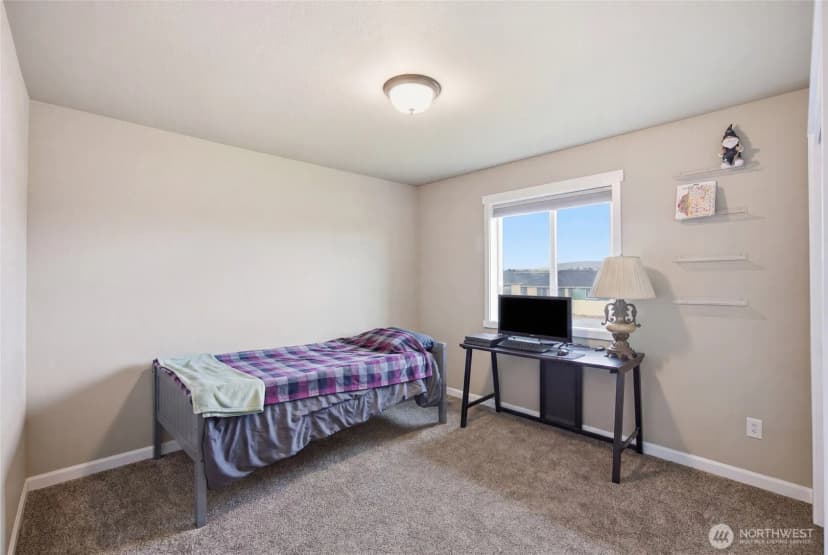 Property photo for 717 L Street Ne, Quincy photo 21