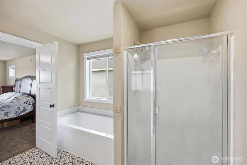 Property photo for 717 L Street Ne, Quincy photo 29