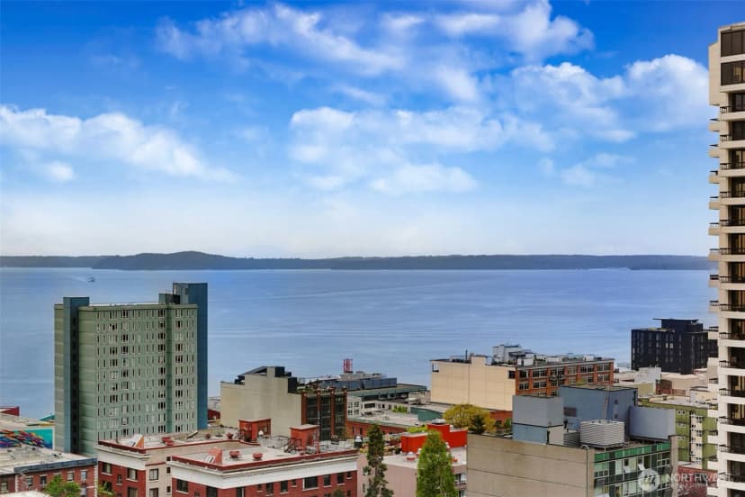 Property photo for 2100 3rd Avenue #1804, Seattle photo 24