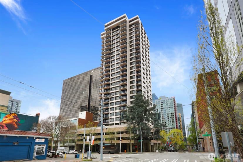 Property photo for 2100 3rd Avenue #1804, Seattle photo 34