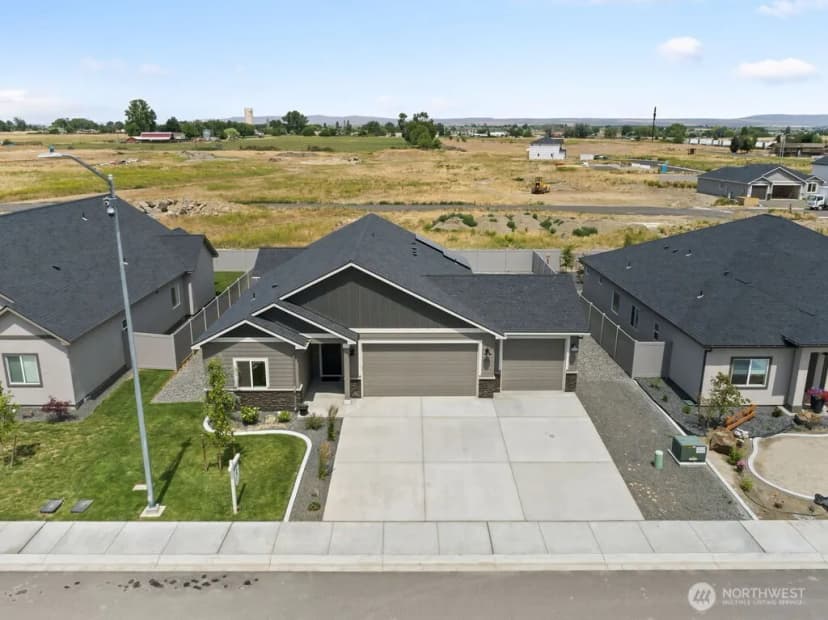 Property photo for 231 Schrute Road, Prosser photo 32