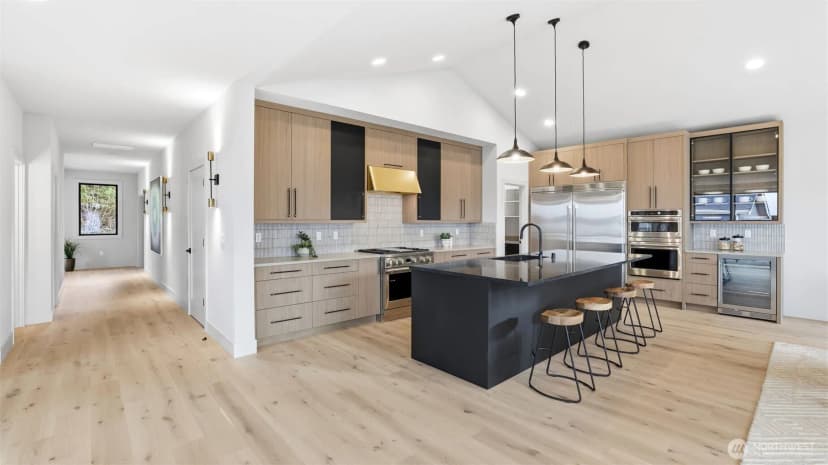 Property photo for 1015 N 35th Street, Renton photo 9