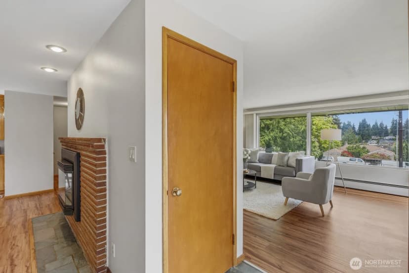 Property photo for 3822 Shelby Road, Lynnwood photo 4