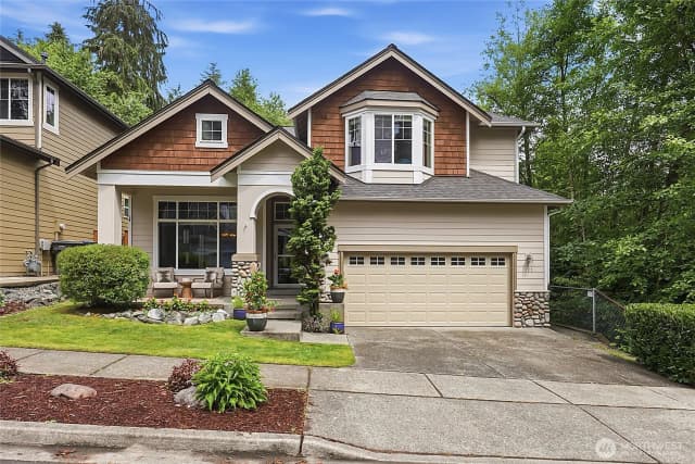 Property photo for 115 170th Street Se, Bothell photo 2