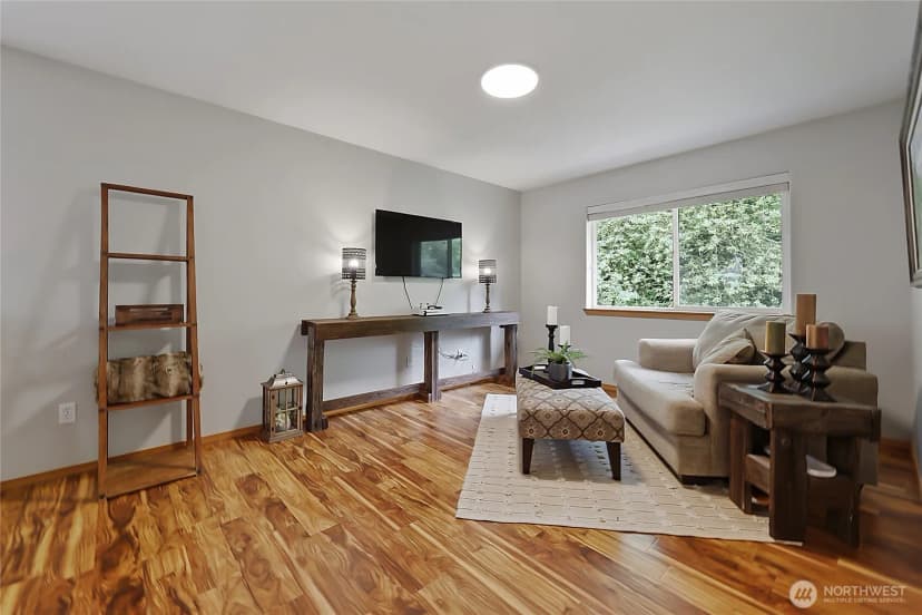 Property photo for 115 170th Street Se, Bothell photo 23