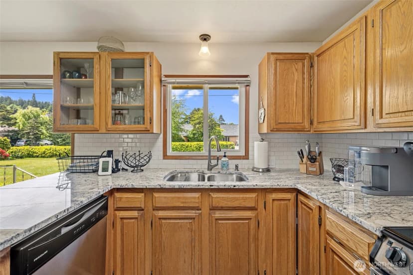 Property photo for 1213 Alaska Avenue, Anacortes photo 25