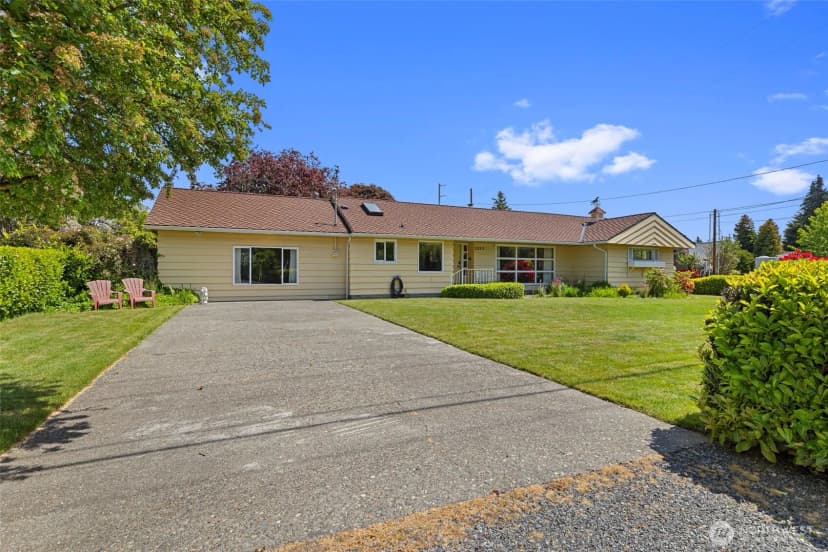 Property photo for 1213 Alaska Avenue, Anacortes photo 3