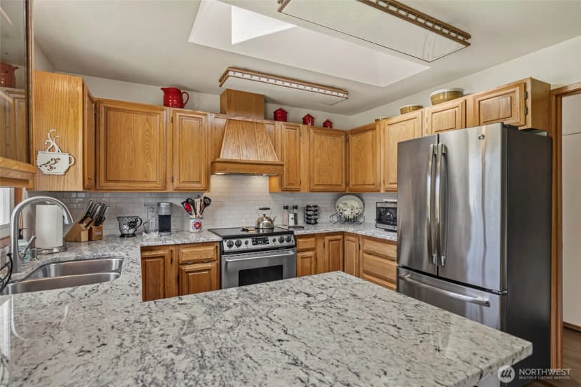 Property photo for 1213 Alaska Avenue, Anacortes photo 23