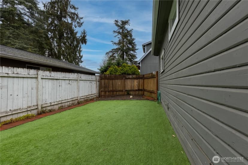 Property photo for 1088 Beach Avenue #a, Marysville photo 9