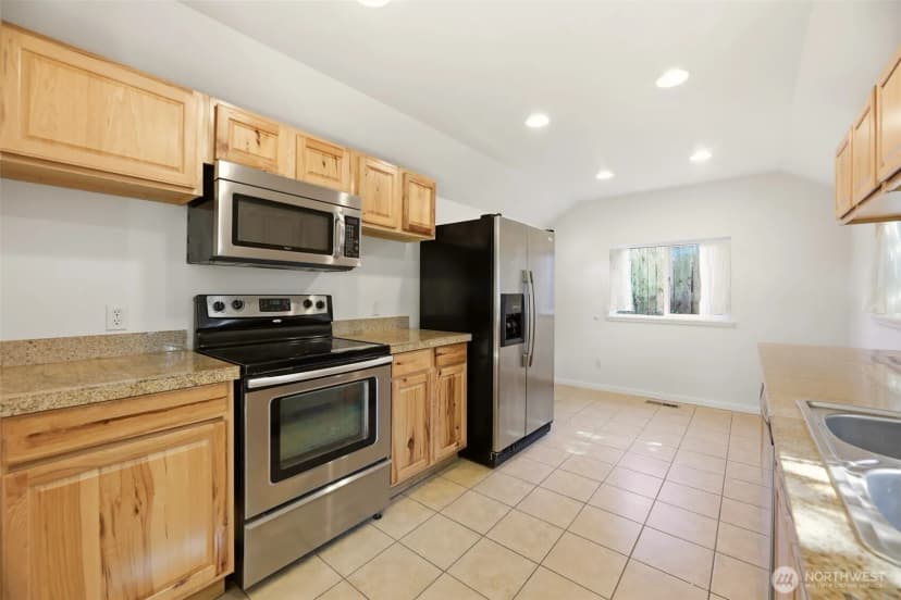 Property photo for 1710 36th Street, Everett photo 14