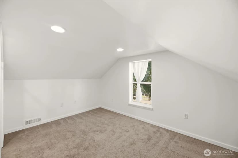 Property photo for 1710 36th Street, Everett photo 25