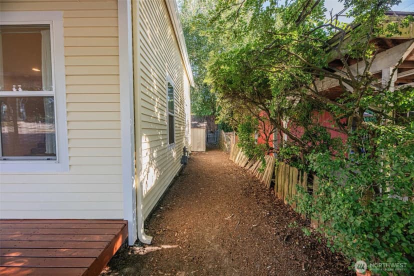 Property photo for 1710 36th Street, Everett photo 30