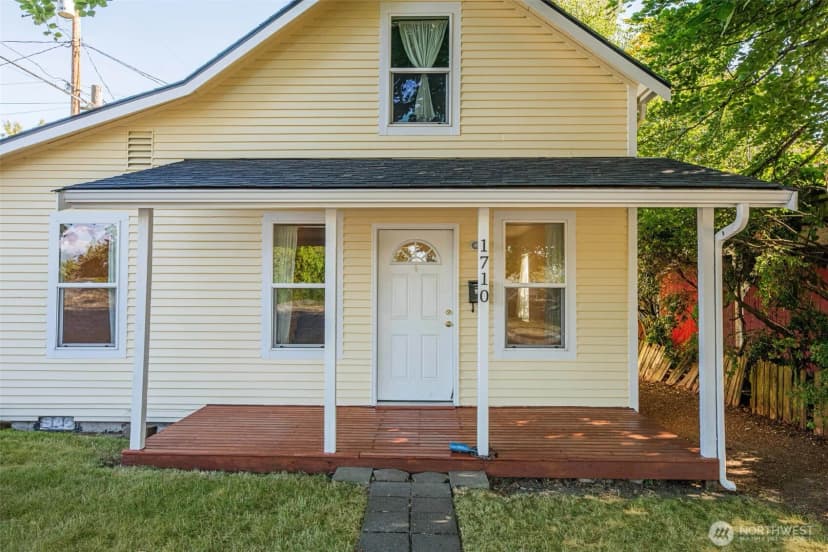 Property photo for 1710 36th Street, Everett photo 9