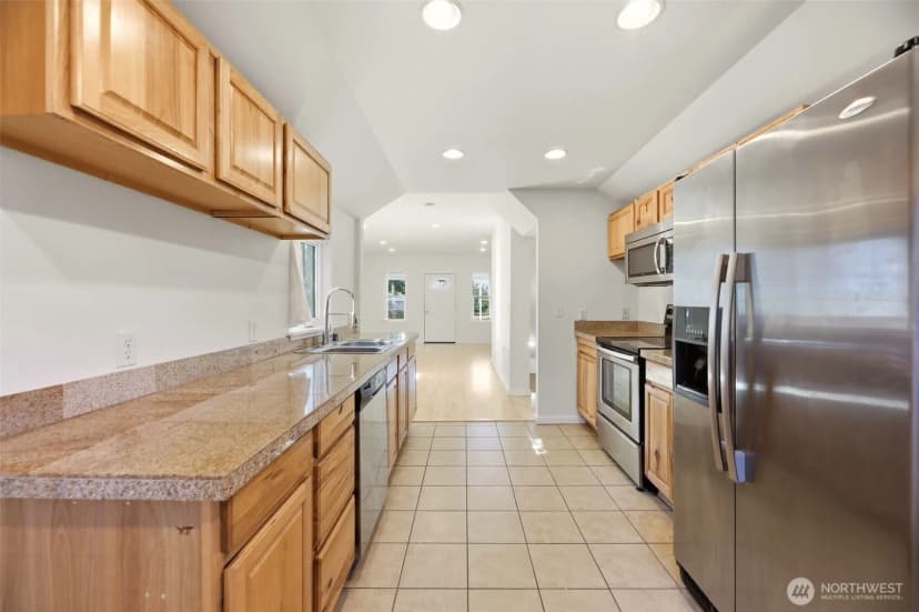 Property photo for 1710 36th Street, Everett photo 16