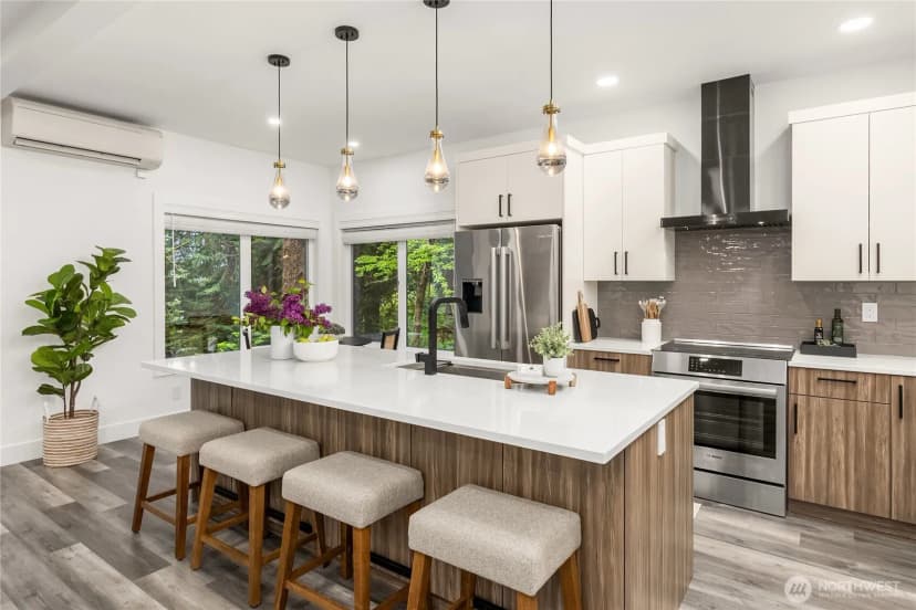 Property photo for 10003 Manitou Beach Drive Ne, Bainbridge Island photo 19