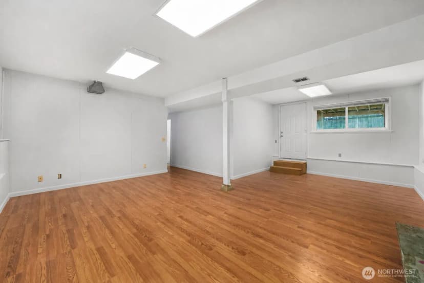 Property photo for 3319 S 249th Place, Kent photo 17
